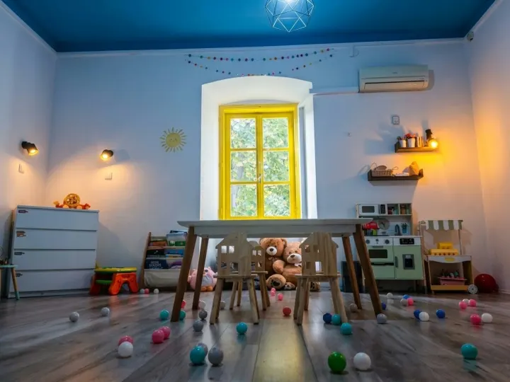 Igraonica KIDO u toplom večernjem svjetlu